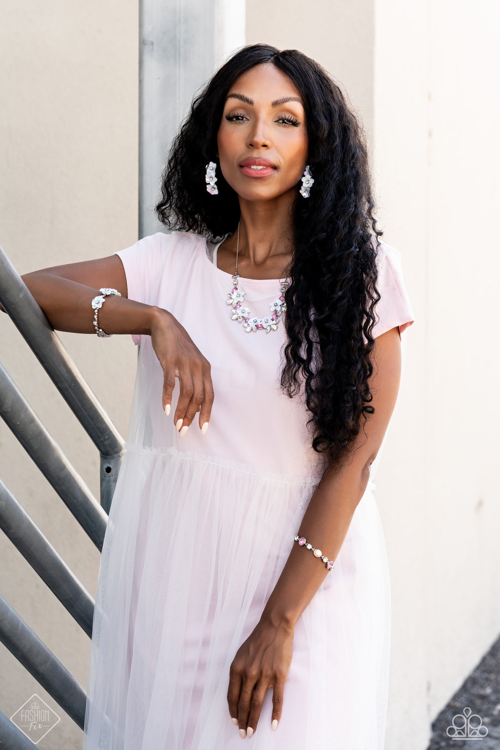 Paparazzi Glimpses of Malibu Complete Trend Blend - September 2023