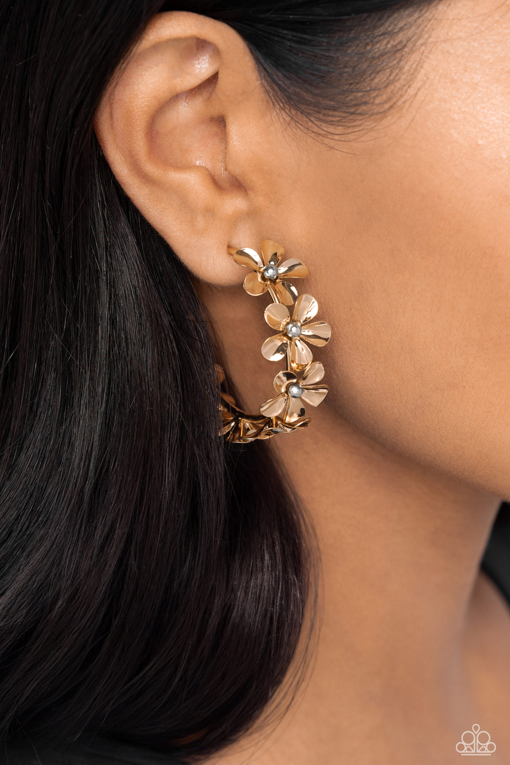 Paparazzi Floral Flamenco - Gold Earrings