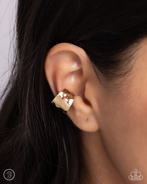 Paparazzi Warped Wonder - Gold Ear Cuff