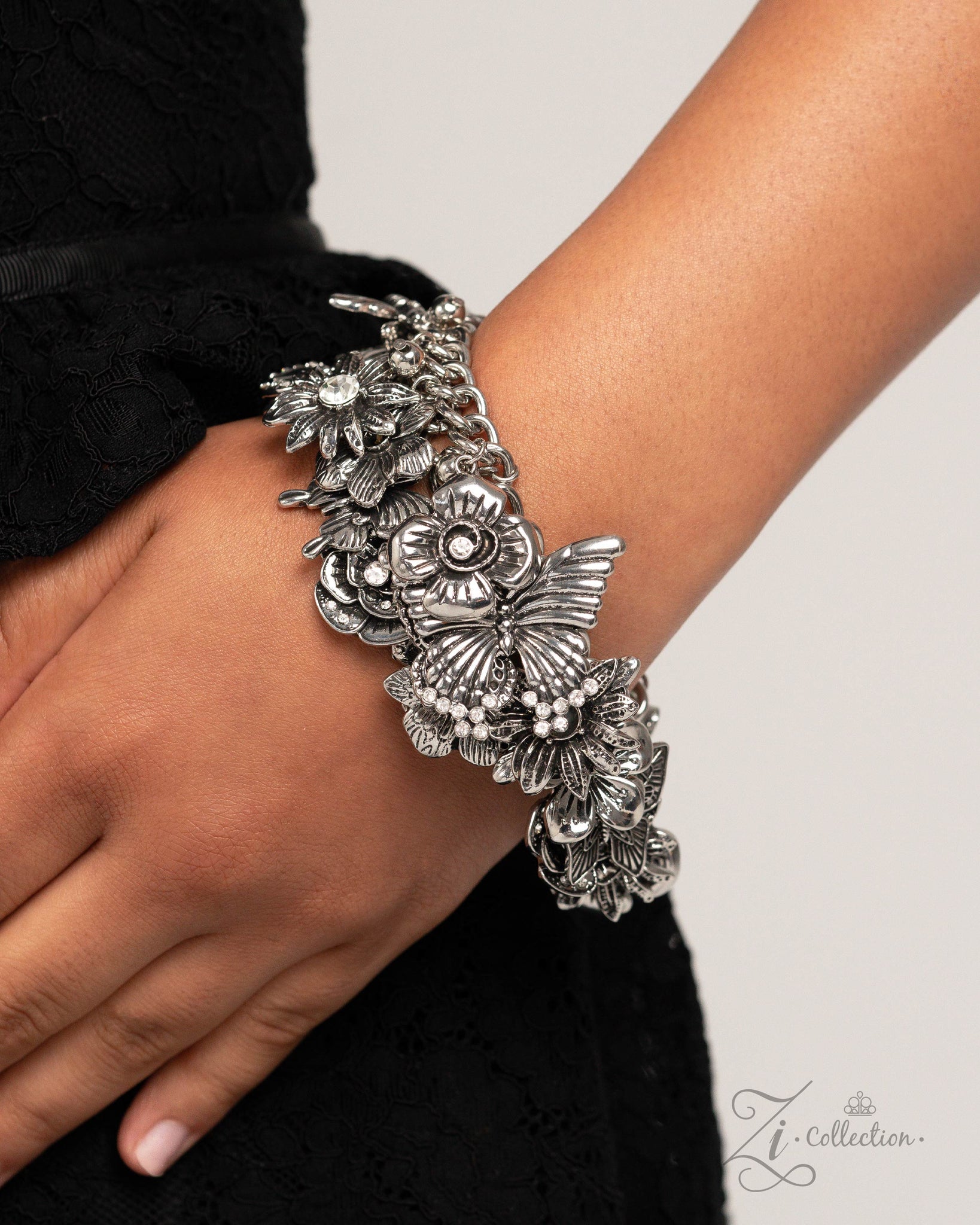 Paparazzi 2024 Zi Collection - The McKayla & The Intentional Impression Zi Bracelet