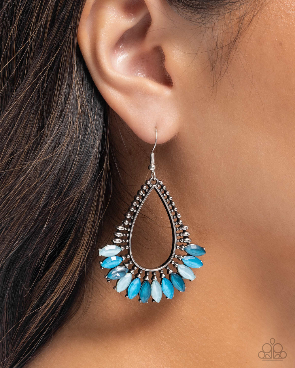 Paparazzi Pronged Pattern - Blue Earrings