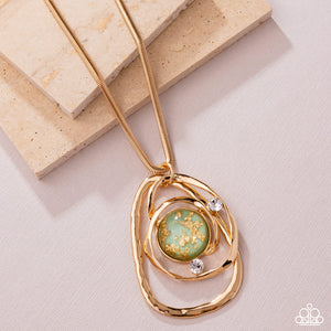 Paparazzi Abstract Advance - Green Necklace