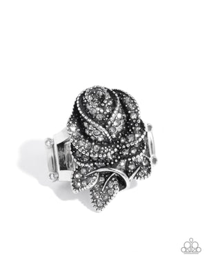 Paparazzi Rosy Residence - Silver Ring