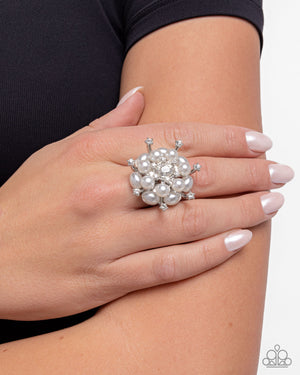Paparazzi Hopeful Heirloom - White Ring