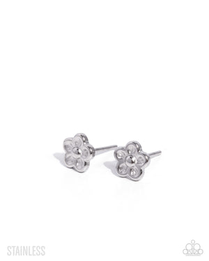 Paparazzi Impending BLOOM - Silver Earrings