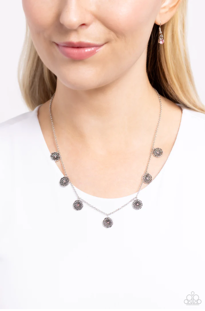 Paparazzi Prairie Perennial - Pink Necklace