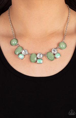 Paparazzi Fantasy World - Green Necklace