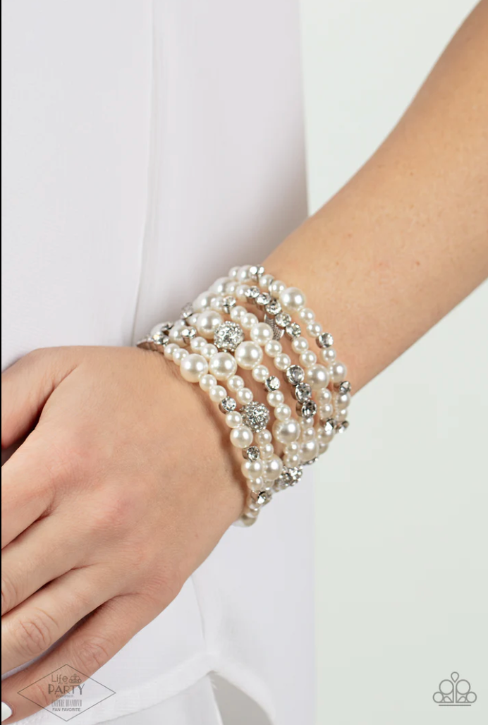 Paparazzi Lustrous Legacy - 2019 Zi Collection Bracelet