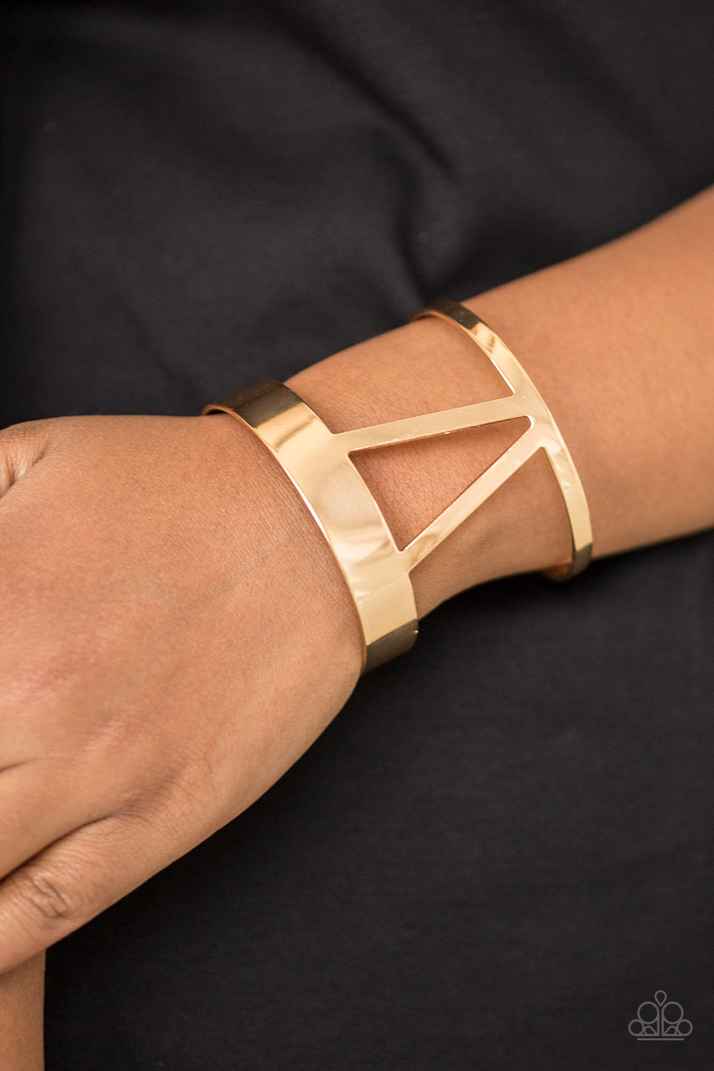 Paparazzi Rural Ruler - Gold Bracelet