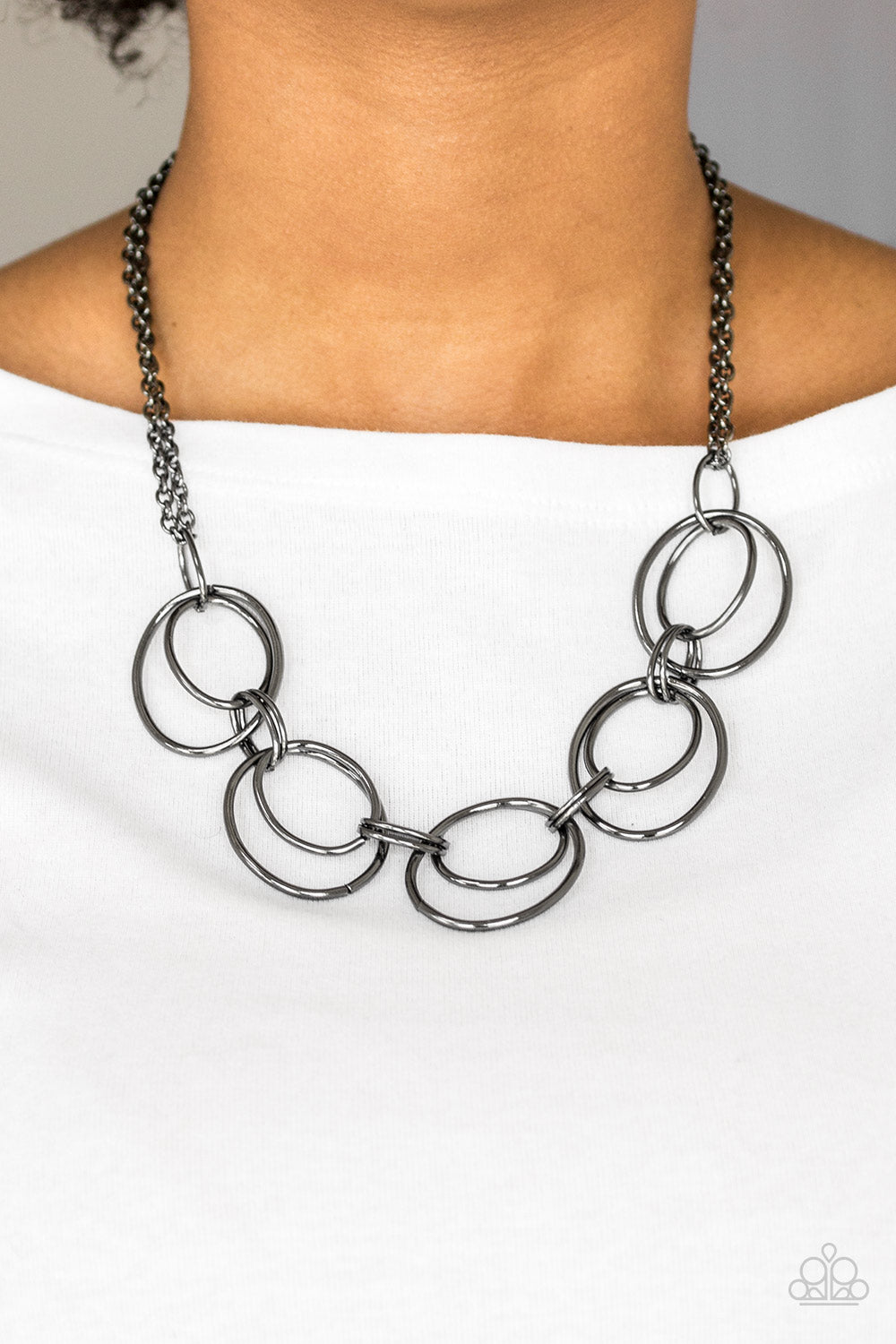Paparazzi Urban Orbit - Black Necklace