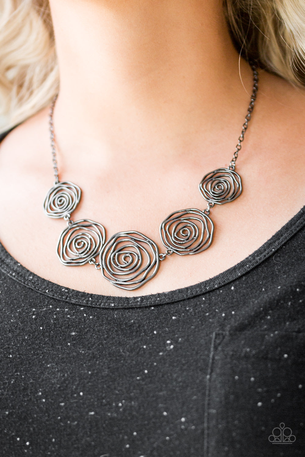 Paparazzi Rosy Rosette Black Necklace & Beat Around the ROSEBUSH Black Bracelet