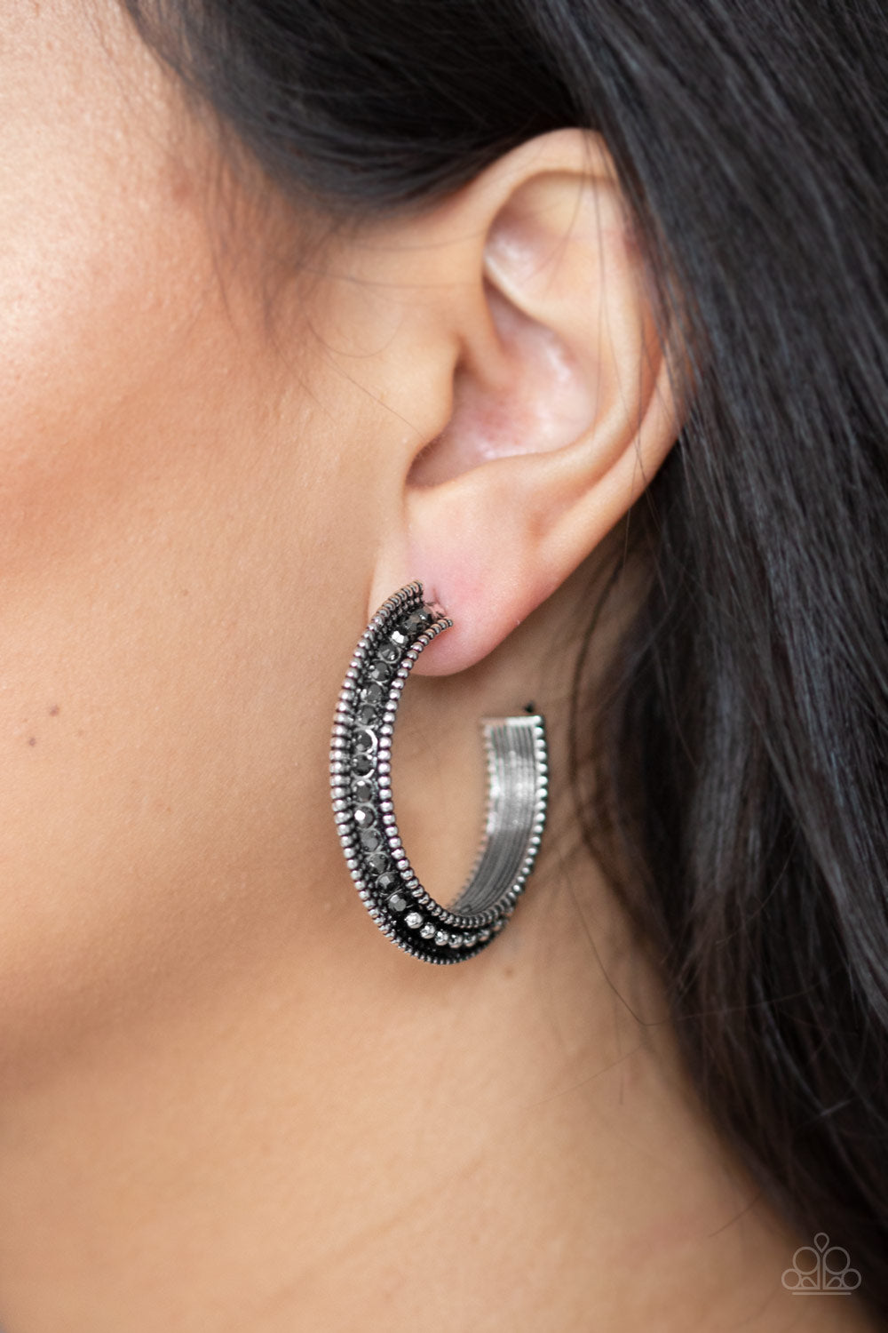 Paparazzi Retro Reverberation - Silver Earrings