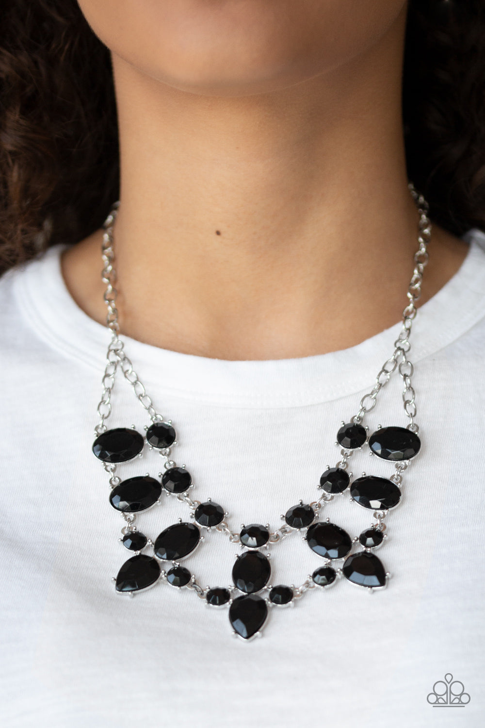 Paparazzi Goddess Glow - Black Necklace
