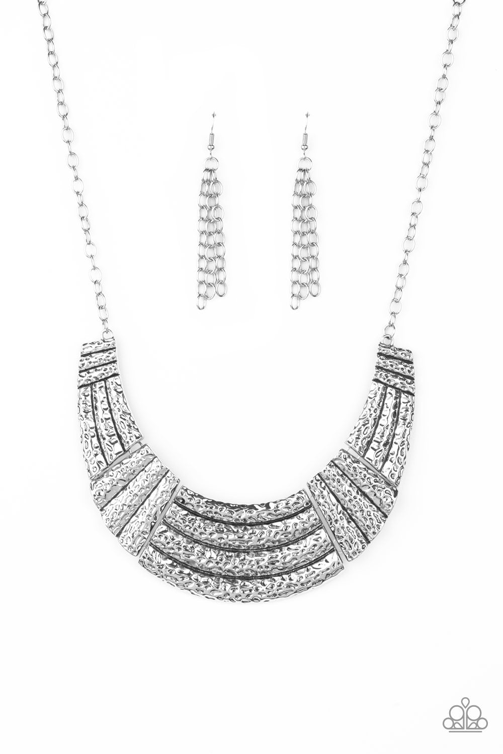 Paparazzi Ready To Pounce - Silver Necklace - Spellbound Jewelz