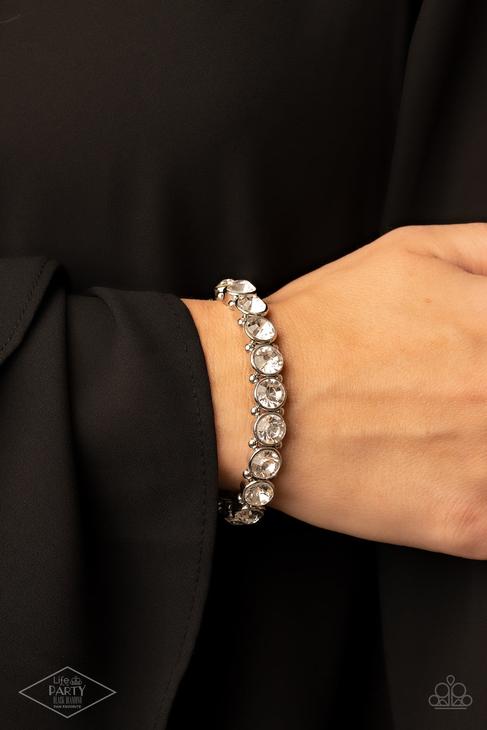 Paparazi Sugar-Coated Sparkle - White Bracelet