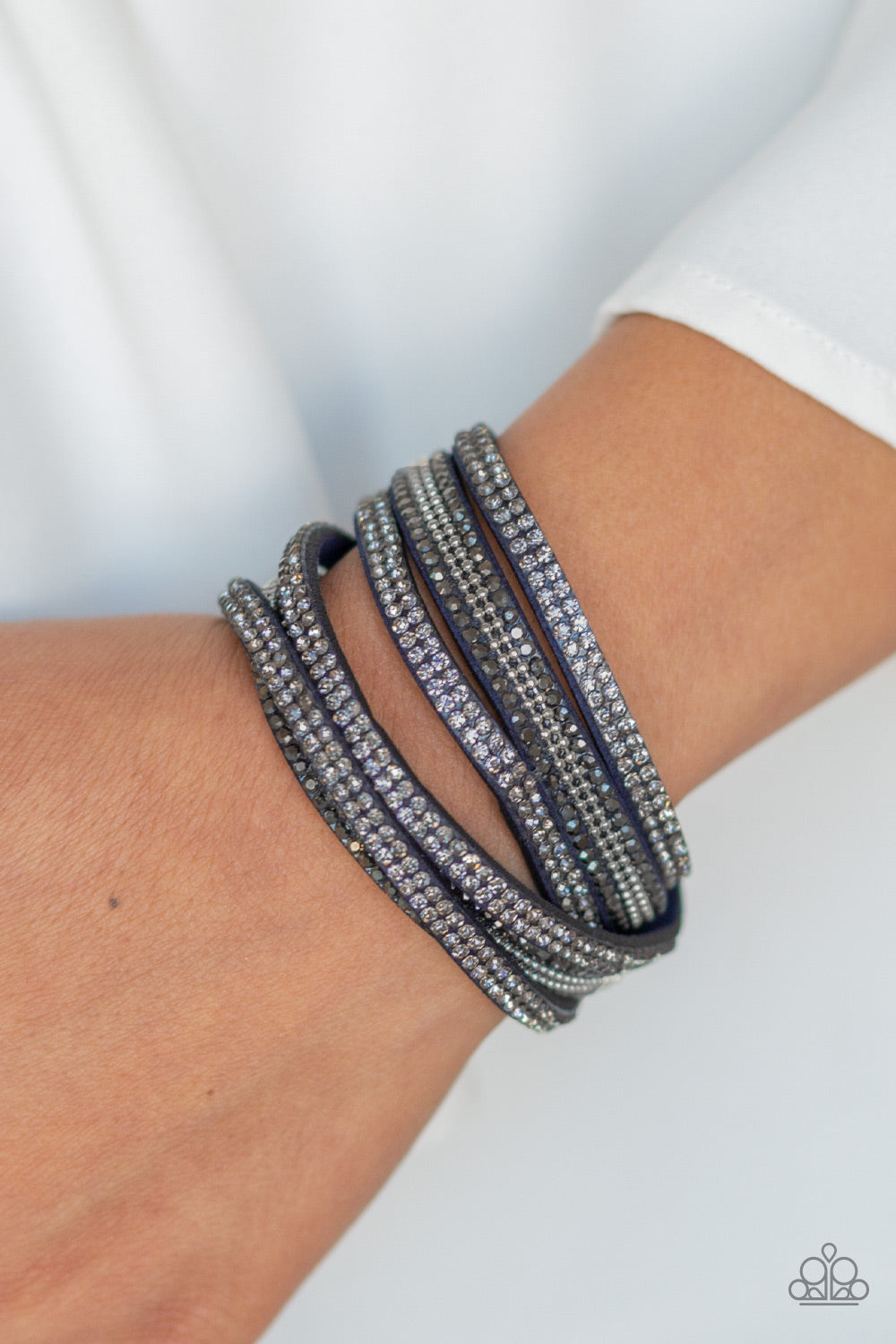Paparazzi Royal Razzle - Blue Bracelet