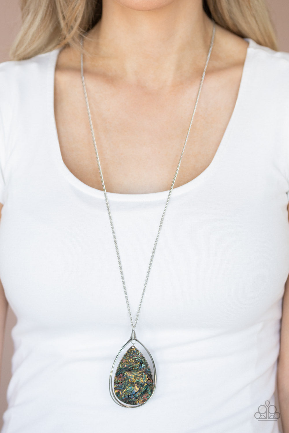 Paparazzi Retrograde Radiance - Multi Necklace