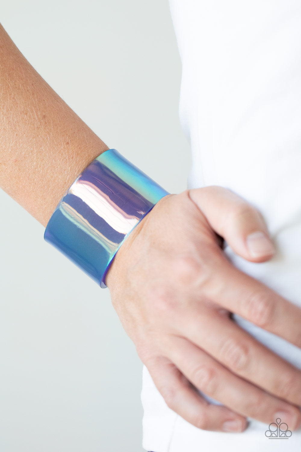 Paparazzi Holographic Aura - Blue Bracelet