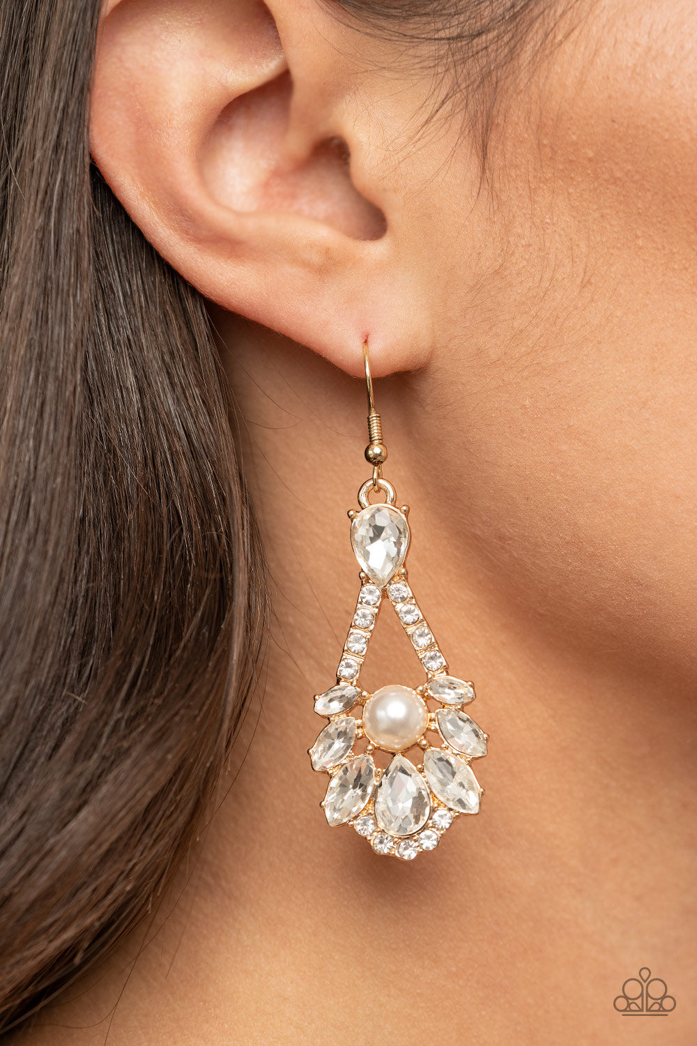 Paparazzi Prismatic Presence - Gold Earings