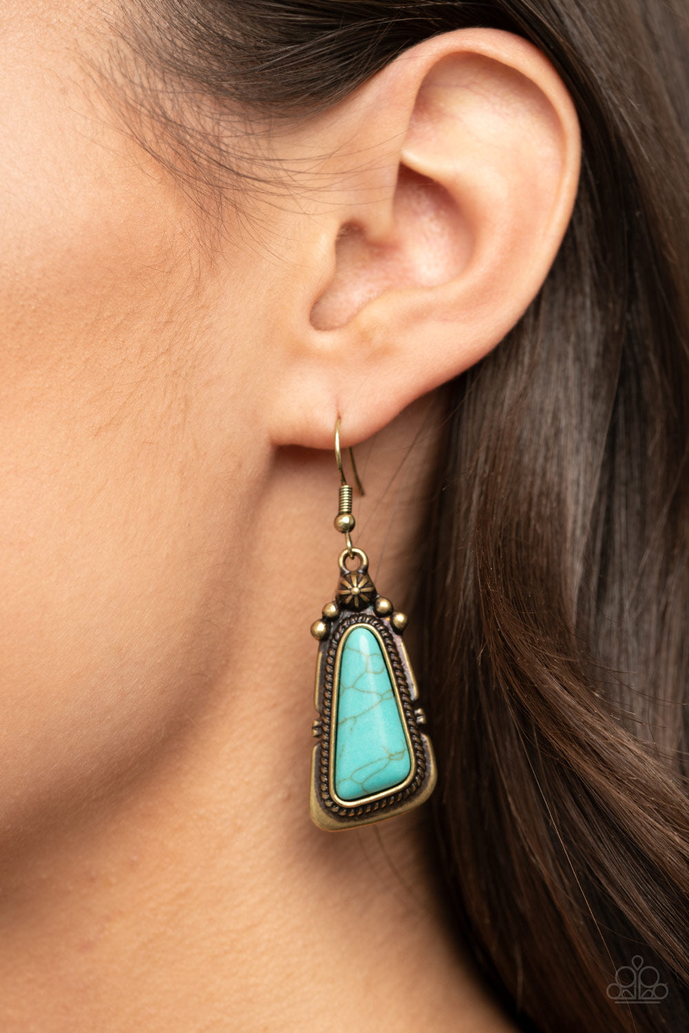 Paparazzi Sahara Solitude - Brass Earrings