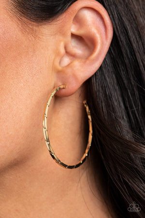 Paparazzi Unregulated - Gold Earrings