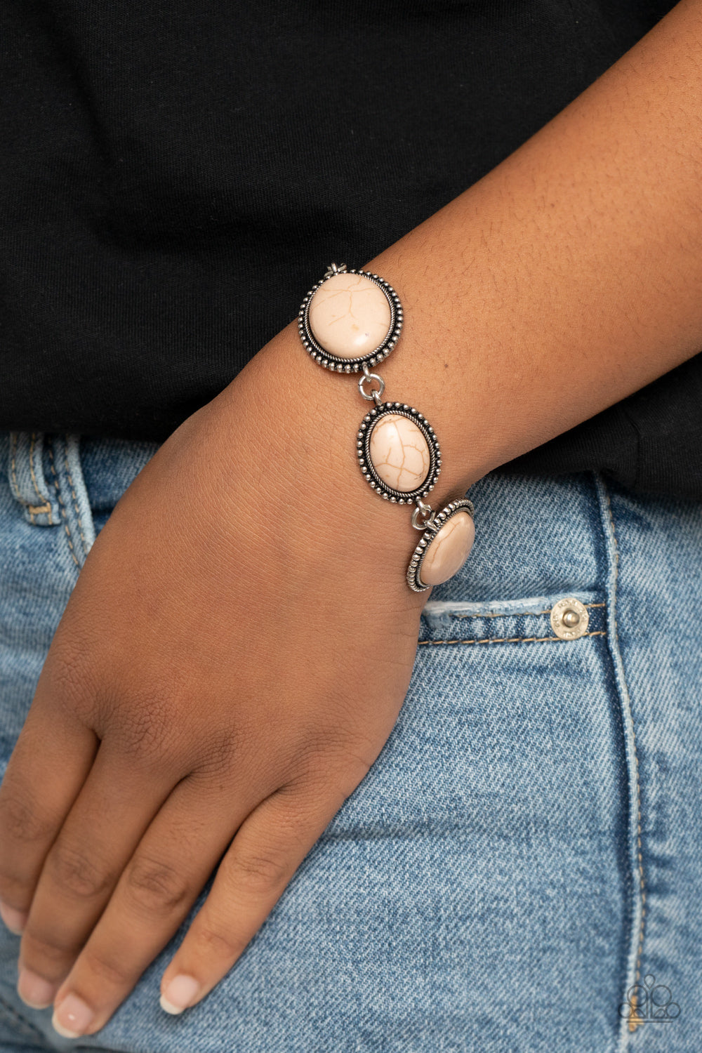 Paparazzi River View - Brown Bracelet