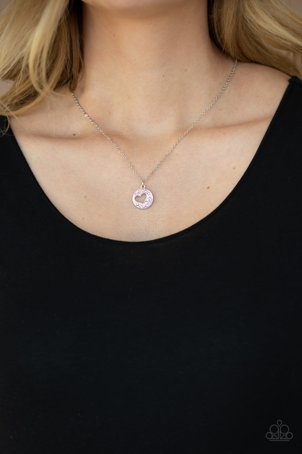 Paparazzi Bare Your Heart - Pink Necklace