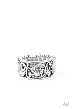 Paparazzi Di-VINE Design - Silver Ring