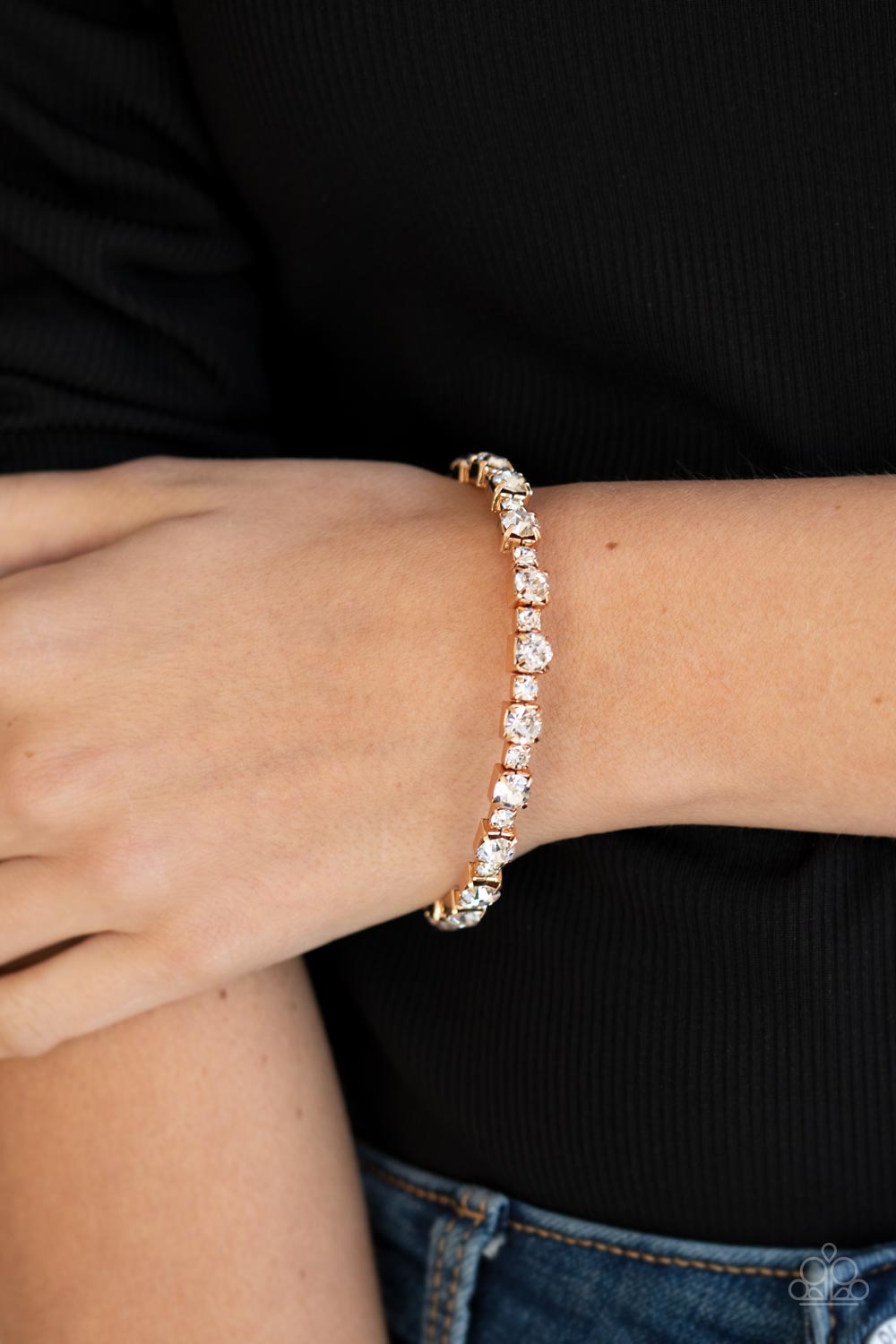 Paparazzi Life of the Party May 2021 -  Exclusive Photo Op Gold Bracelet