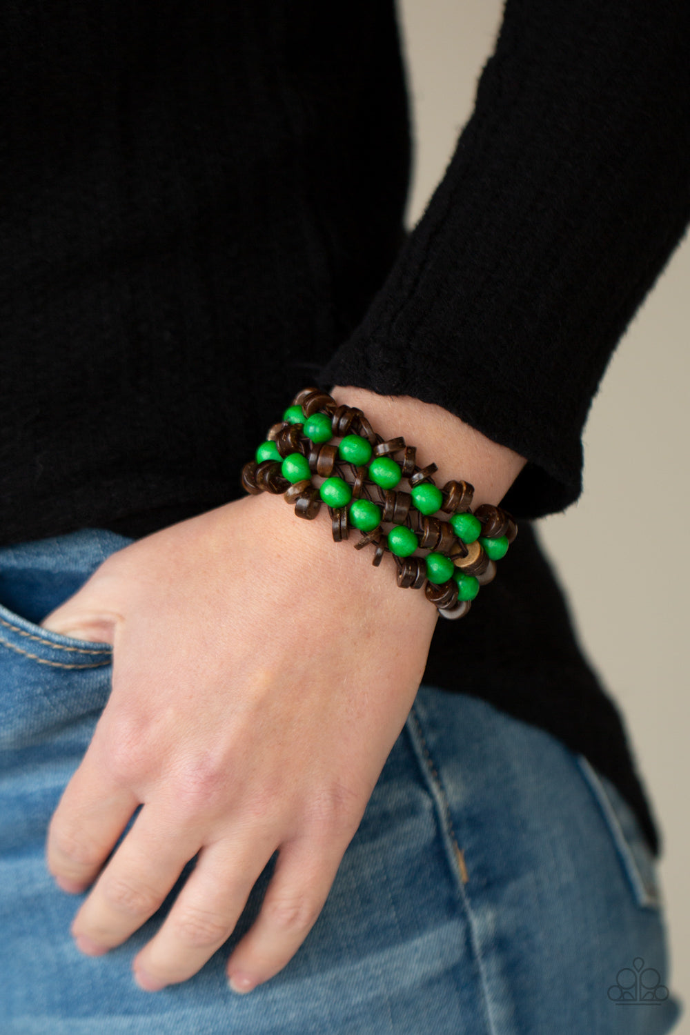 Paparazzi Tahiti Tourist - Green Bracelet