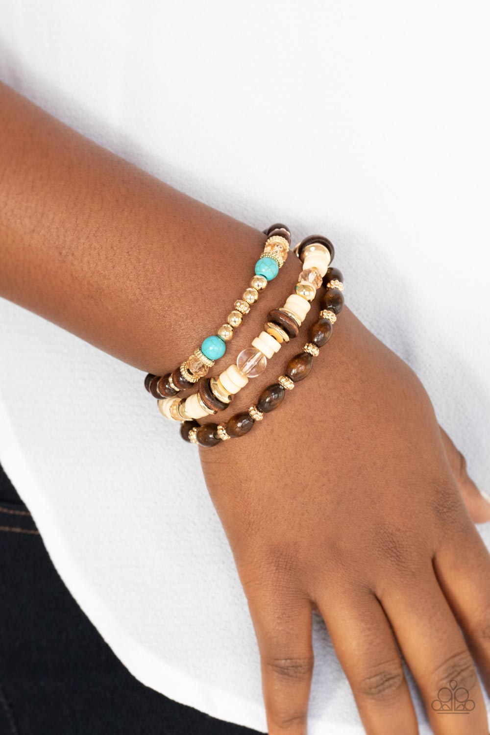 Paparazzi Belongs In The Wild - Gold Bracelet