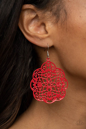 Red, Scalloped, Filigree