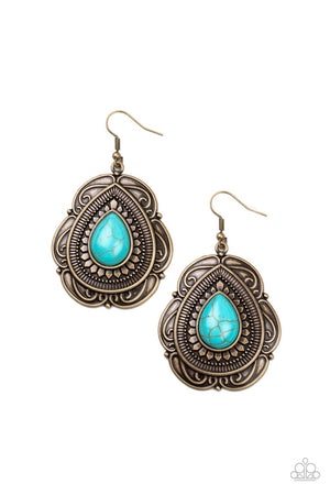 Paparazzi Southwestern Soul - Brass Earrings