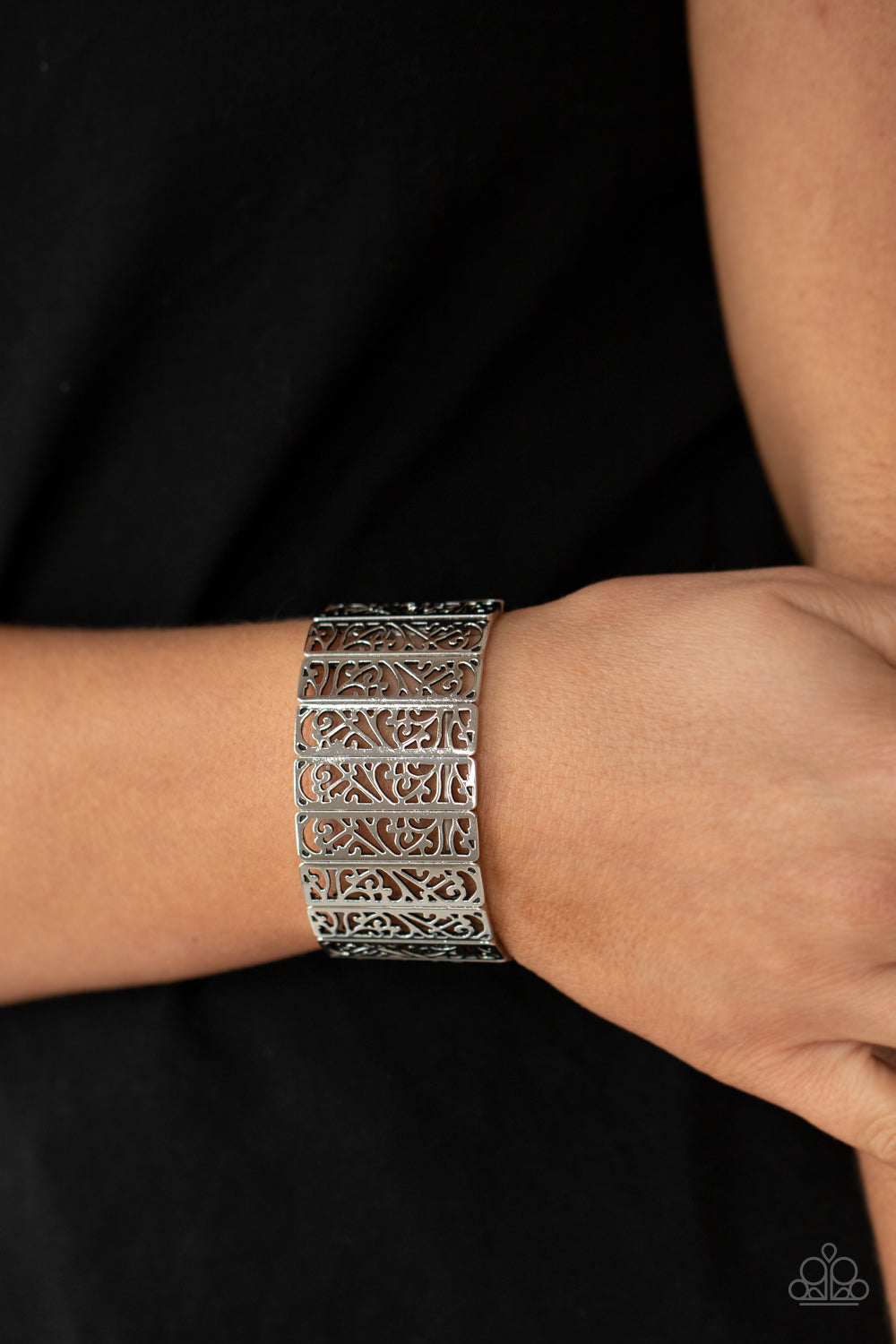 vine-like filigree centers, dainty silver rectangular frames