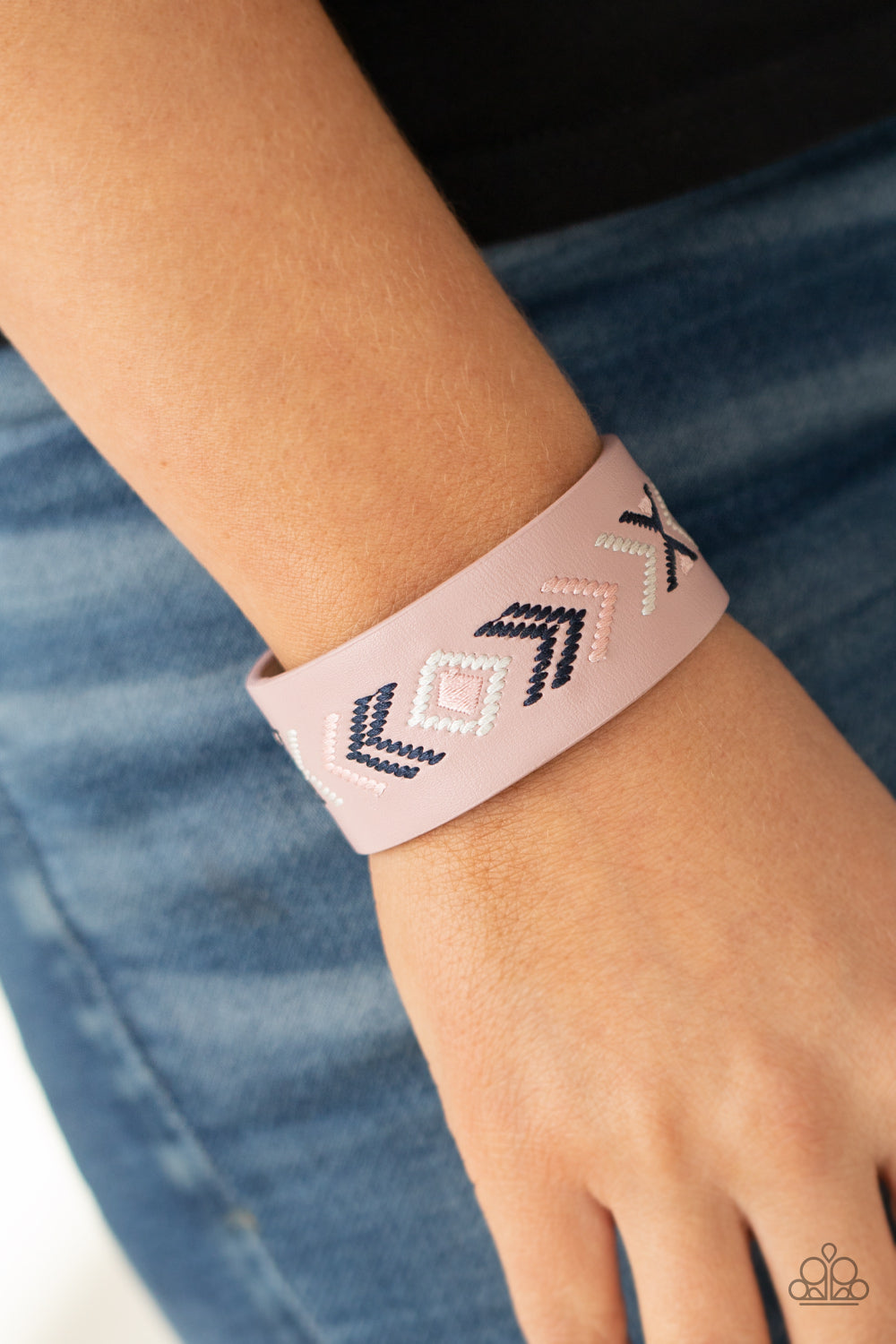 Paparazzi Pink Cliff Glyphs - Pink Bracelet