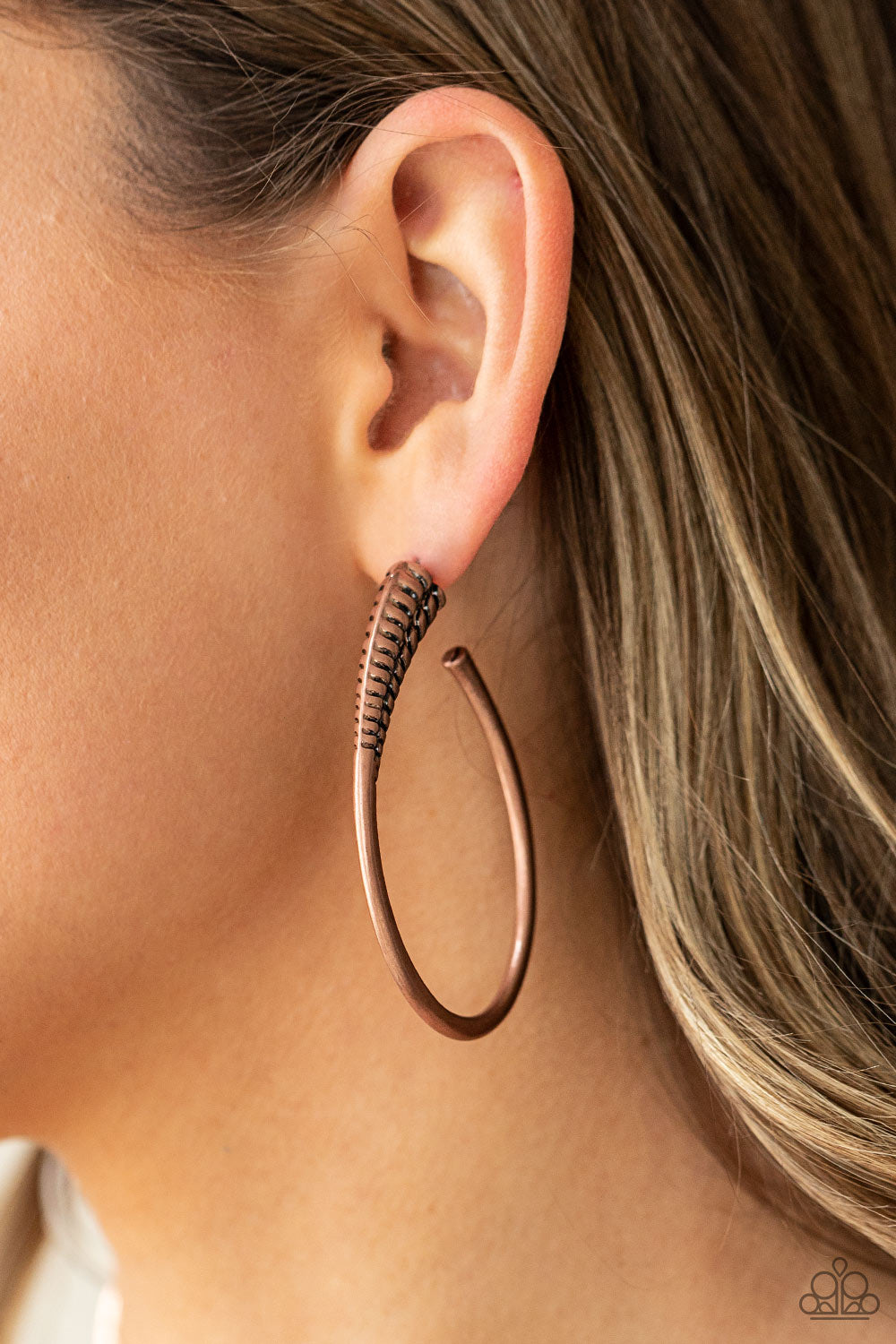 oblong copper hoop 