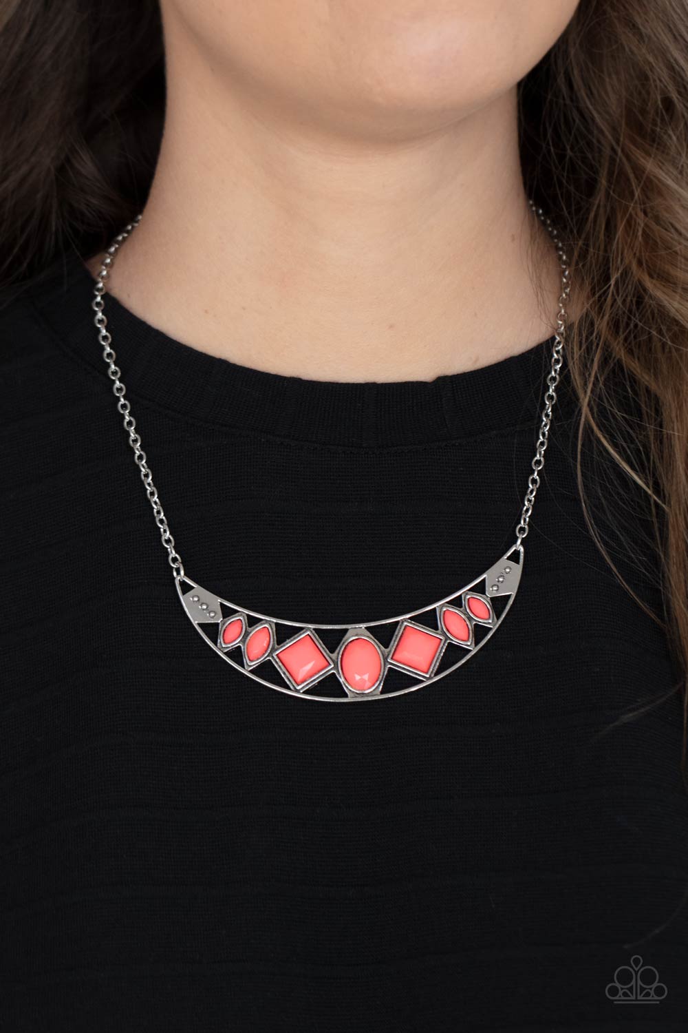Paparazzi Emblazoned Era - Pink Necklace