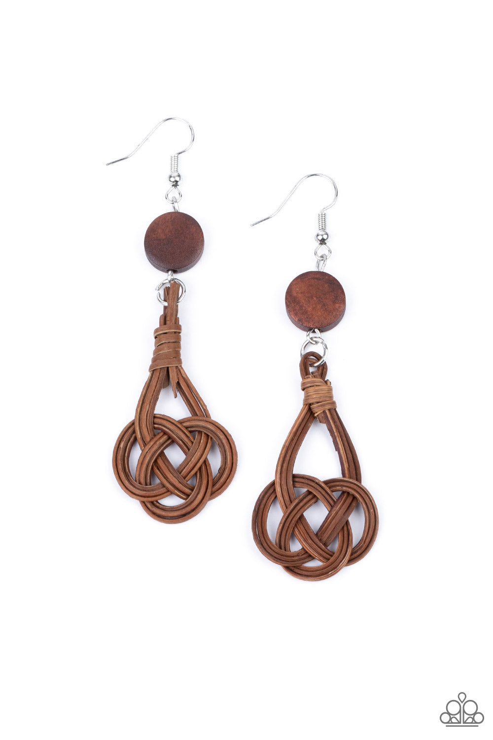Brown wicker-like laces delicately twist into a knotted frame that attaches to a dainty brown wooden disc