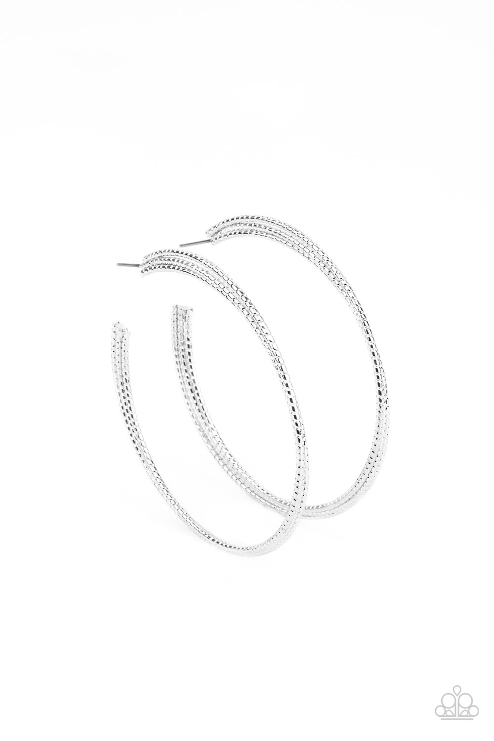 Cut in tactile texture, three silver bars delicately stack and curve into a layered hoop