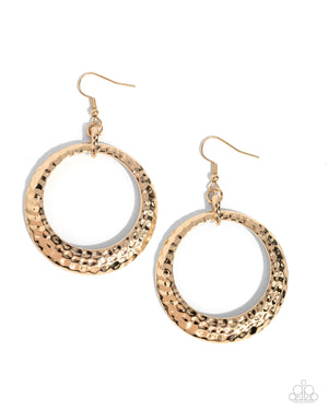 Paparazzi Gallery Gear - Gold Earrings