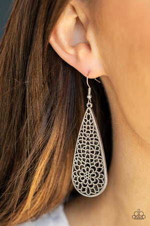 Paparazzi Posy Pasture - Silver Earrings