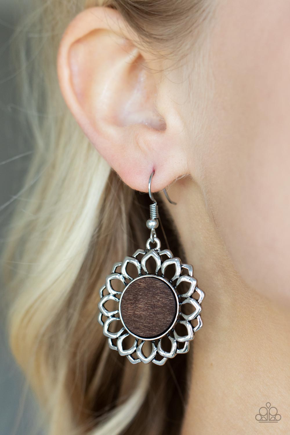 Paparazzi Farmhouse Fashionista - Brown Earrings