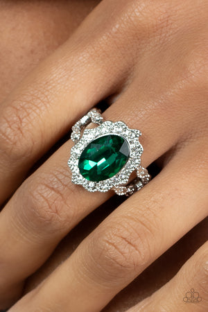 Paparazzi Oval Office Opulence - Green Ring