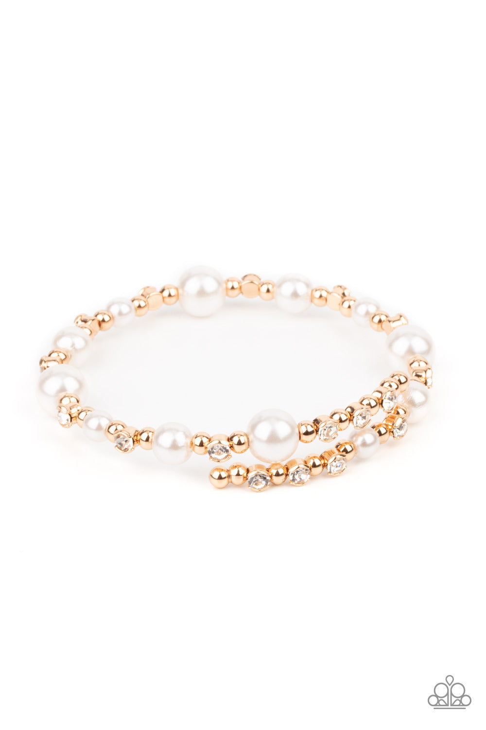 Paparazzi Chicly Celebrity - Gold Bracelet