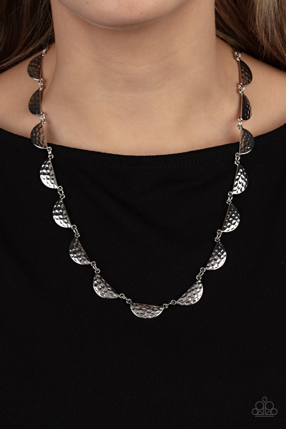 Paparazzi Lunar Jungle - Silver Necklace