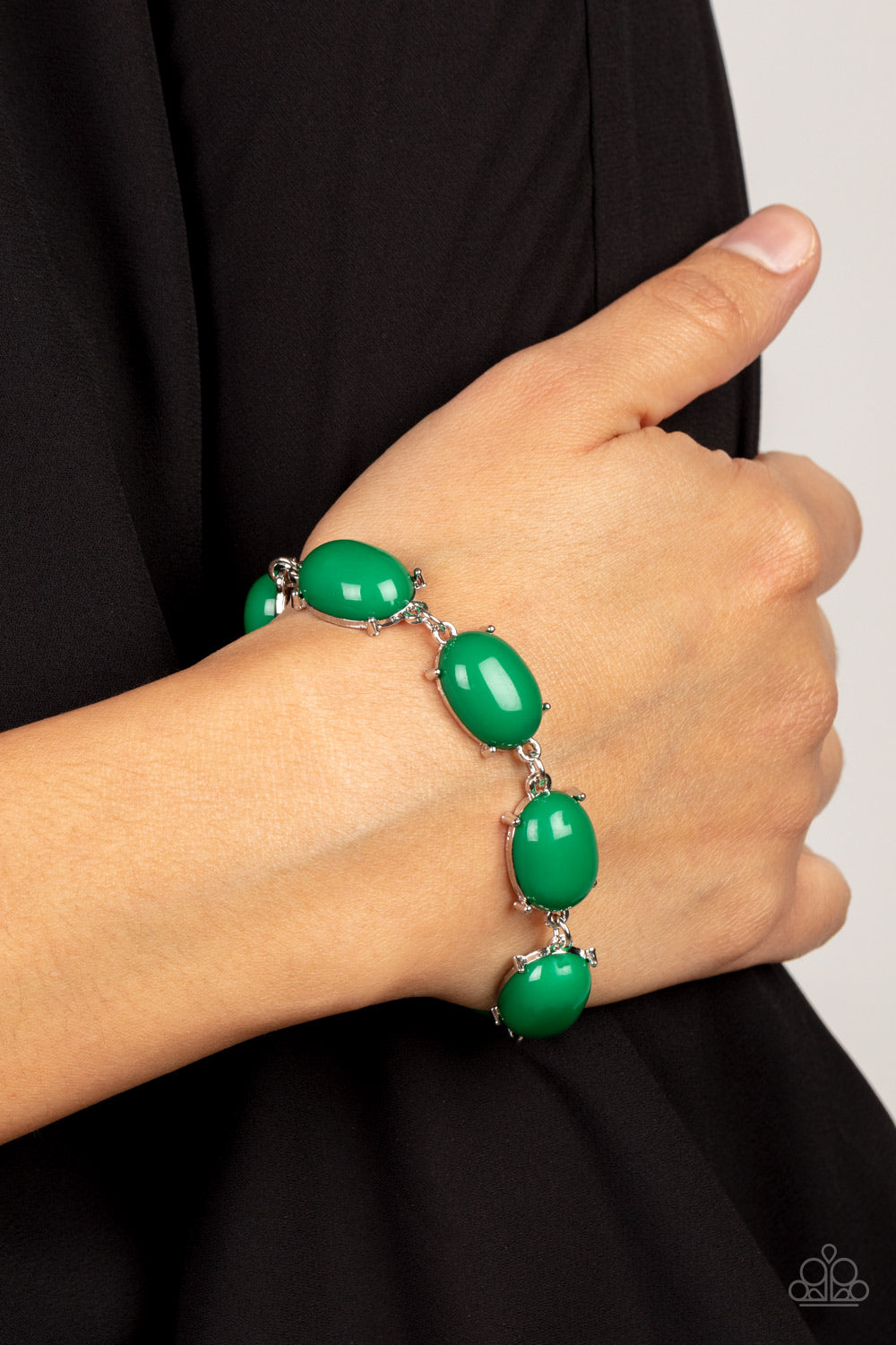 Paparazzi Confidently Colorful - Green Bracelet