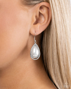 Paparazzi Effortless Elegance - White Earrings