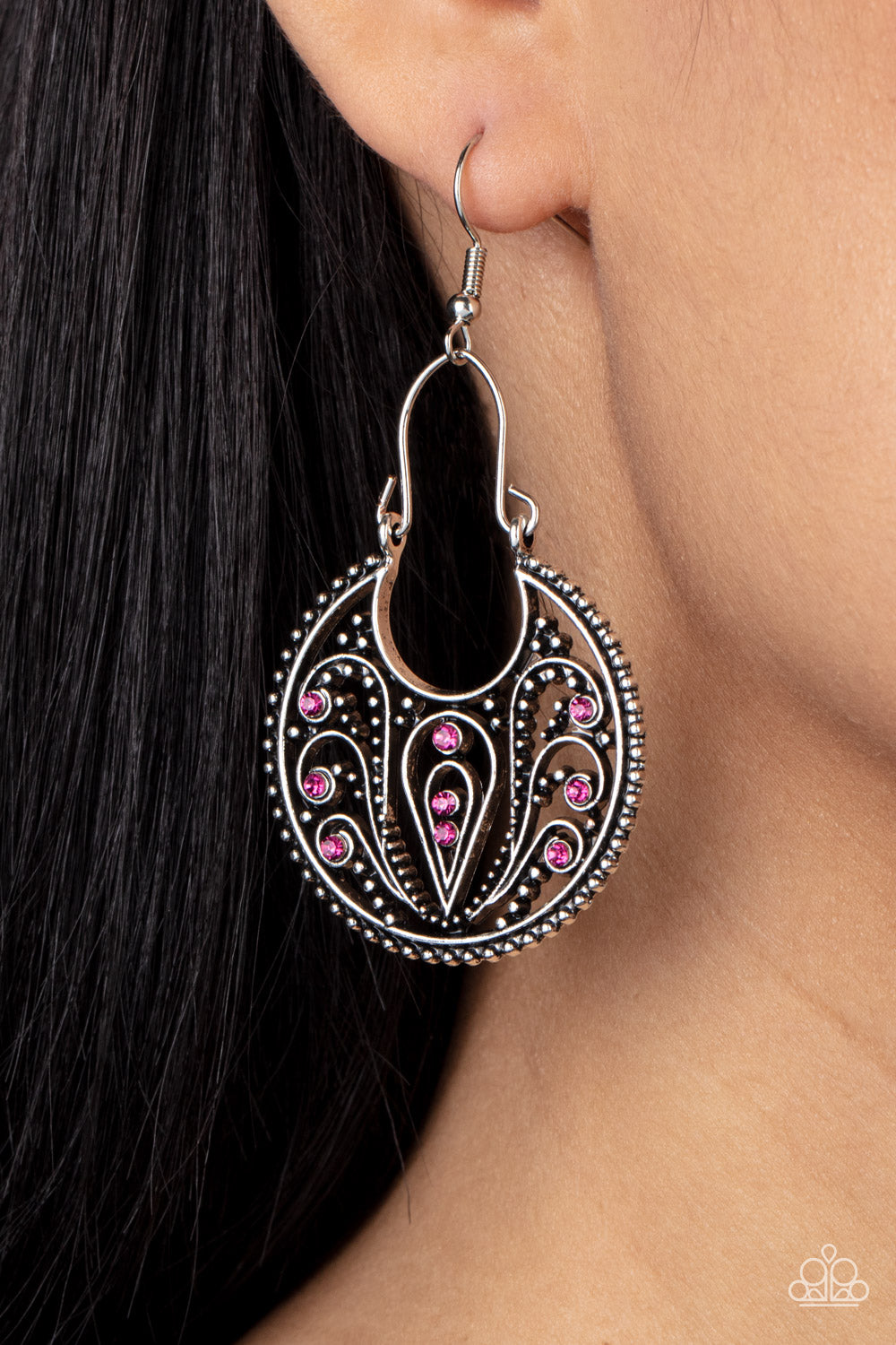 Paparazzi Vineyard Villa - Pink Earrings