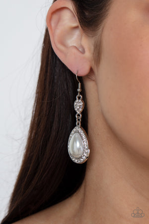Paparazzi Elite Elegance - White Earrings