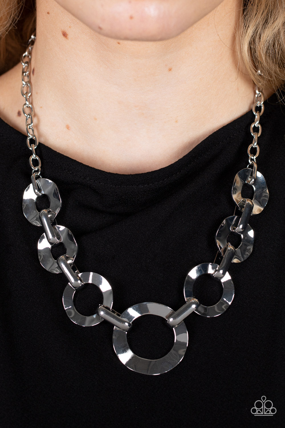 Paparazzi Mechanical Masterpiece - Silver Necklace